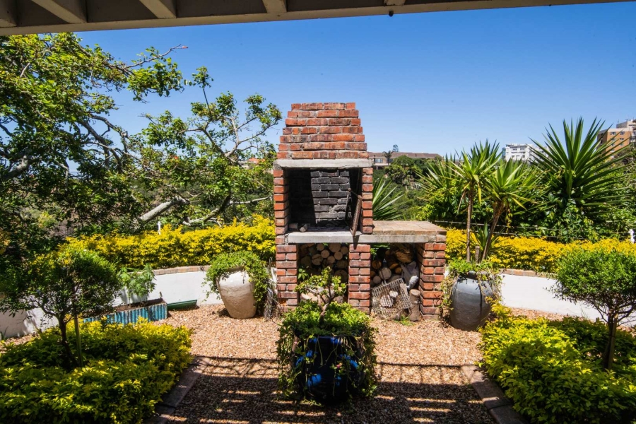 6 Bedroom Property for Sale in Port Elizabeth Central Eastern Cape